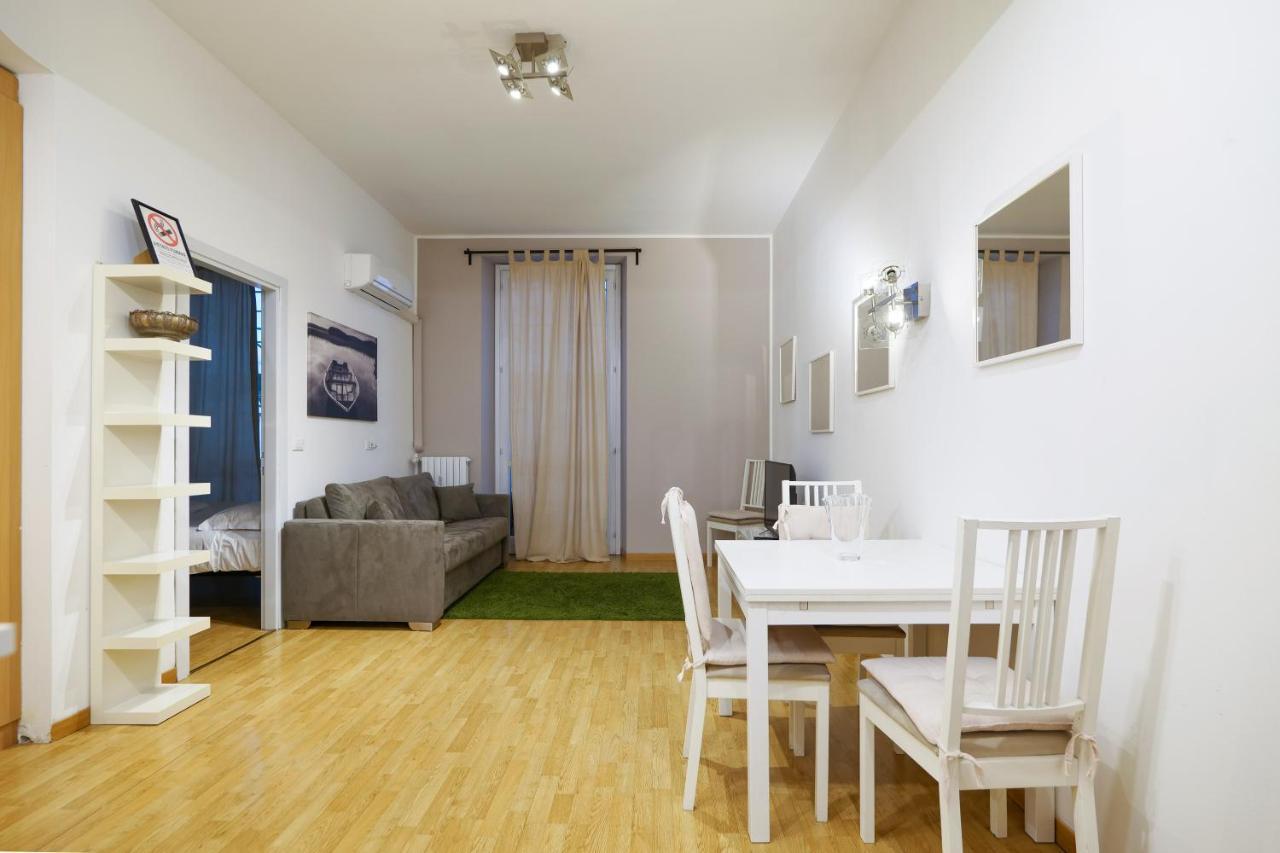 Luminoso Appartamento Con Balcone In Cadorna Milano Ngoại thất bức ảnh